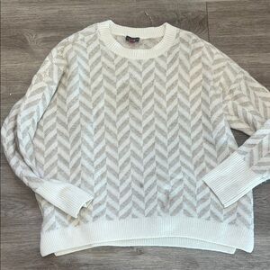 Vince Camuto Cream Chevron Sweater